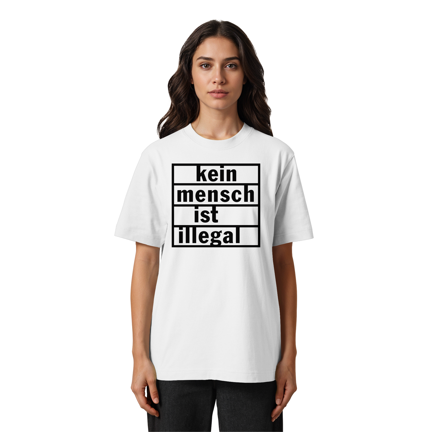 Kein Mensch ist illegal (Schwarz) - Oversized T-Shirt