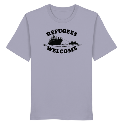 Refugees Welcome at sea (Schwarz) - T-Shirt